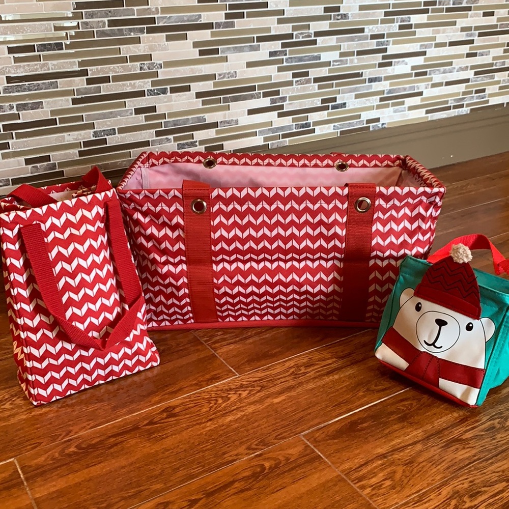 31 medium utility tote, wine tote, littles polar